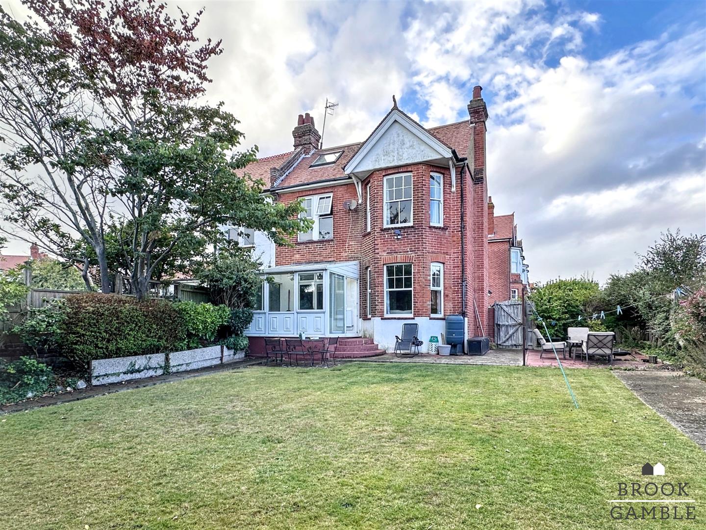 7-bed other on 2, Milton Road, Eastbourne, £615,000