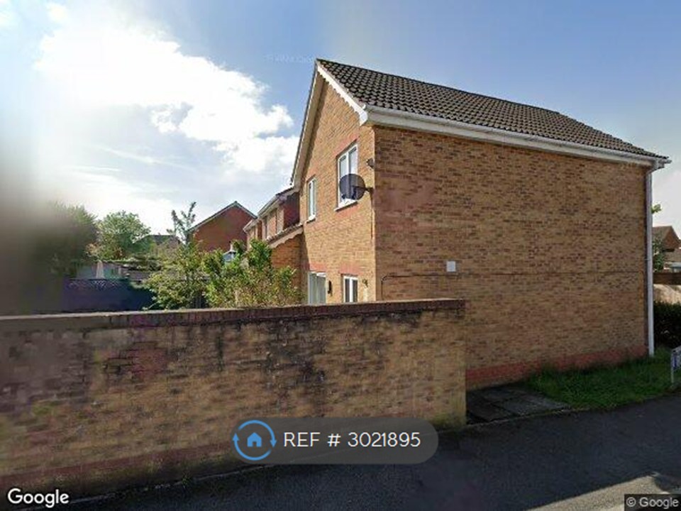 Matthysens Way, St Mellons, Cardiff photo 2