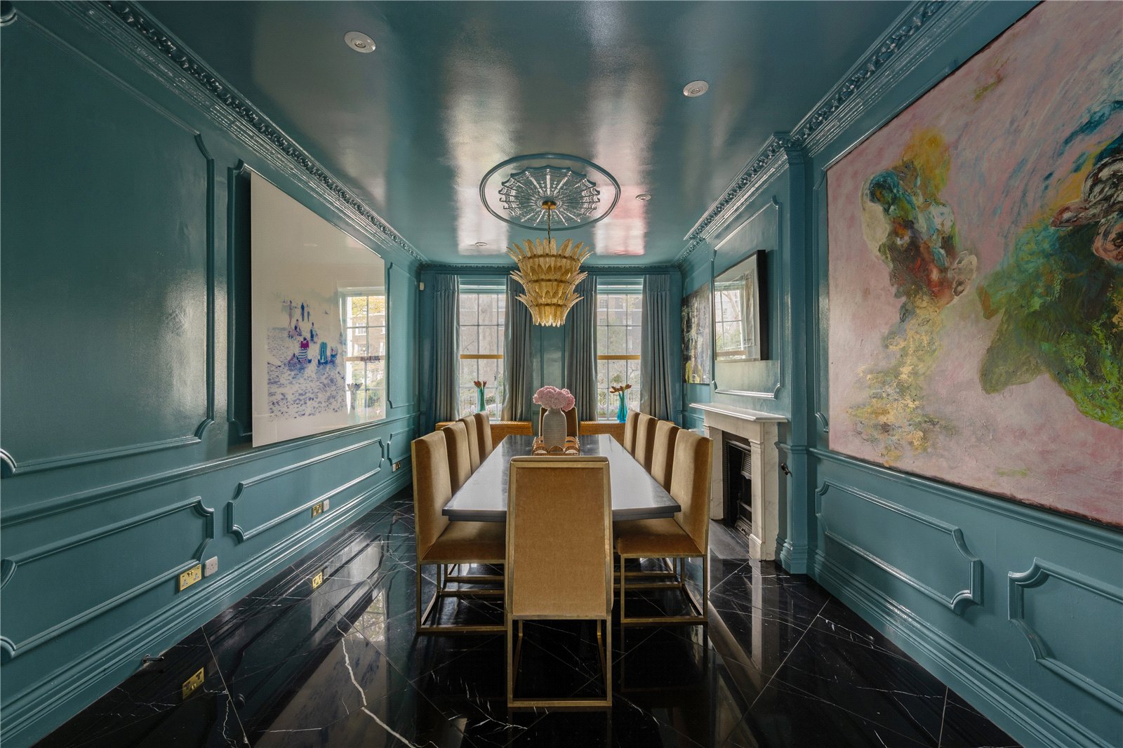 5 bedroom detached house for sale 0