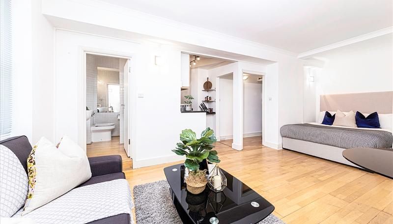 Flat 78, 39 Hill Street, London photo 2