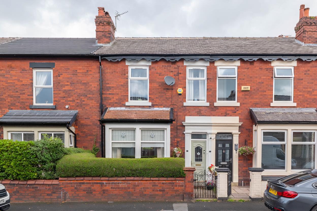 27, Stump Lane, Chorley photo 2