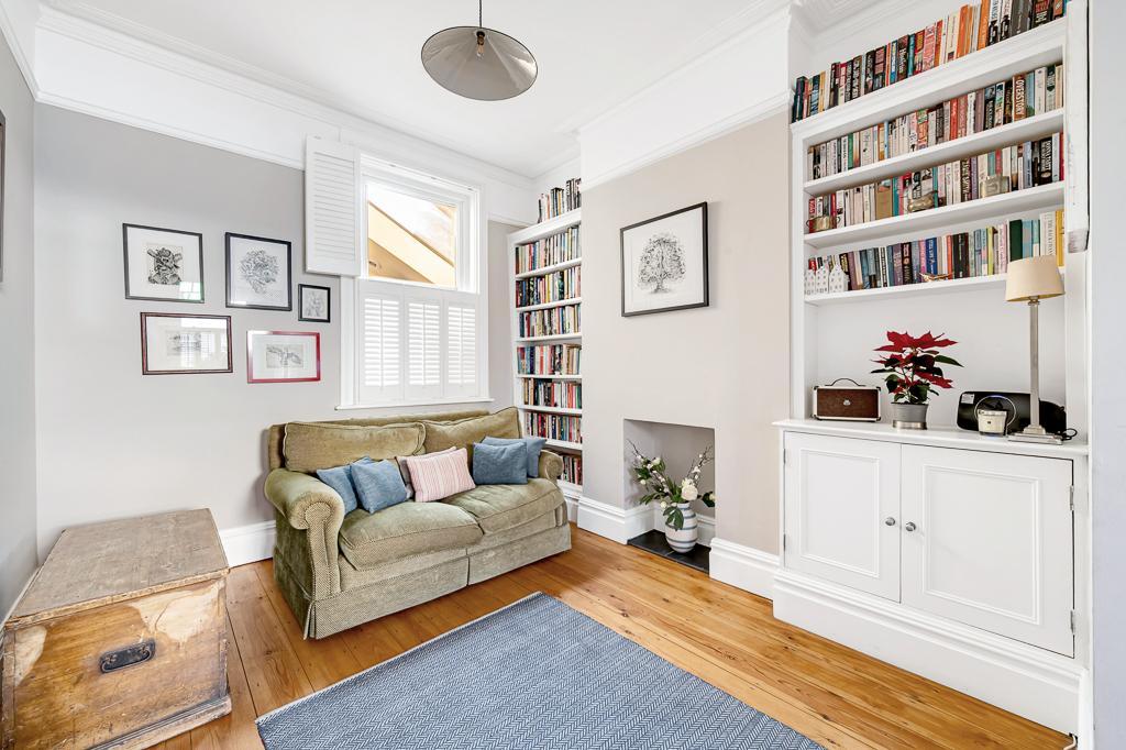 5 bedroom terraced house for sale 0