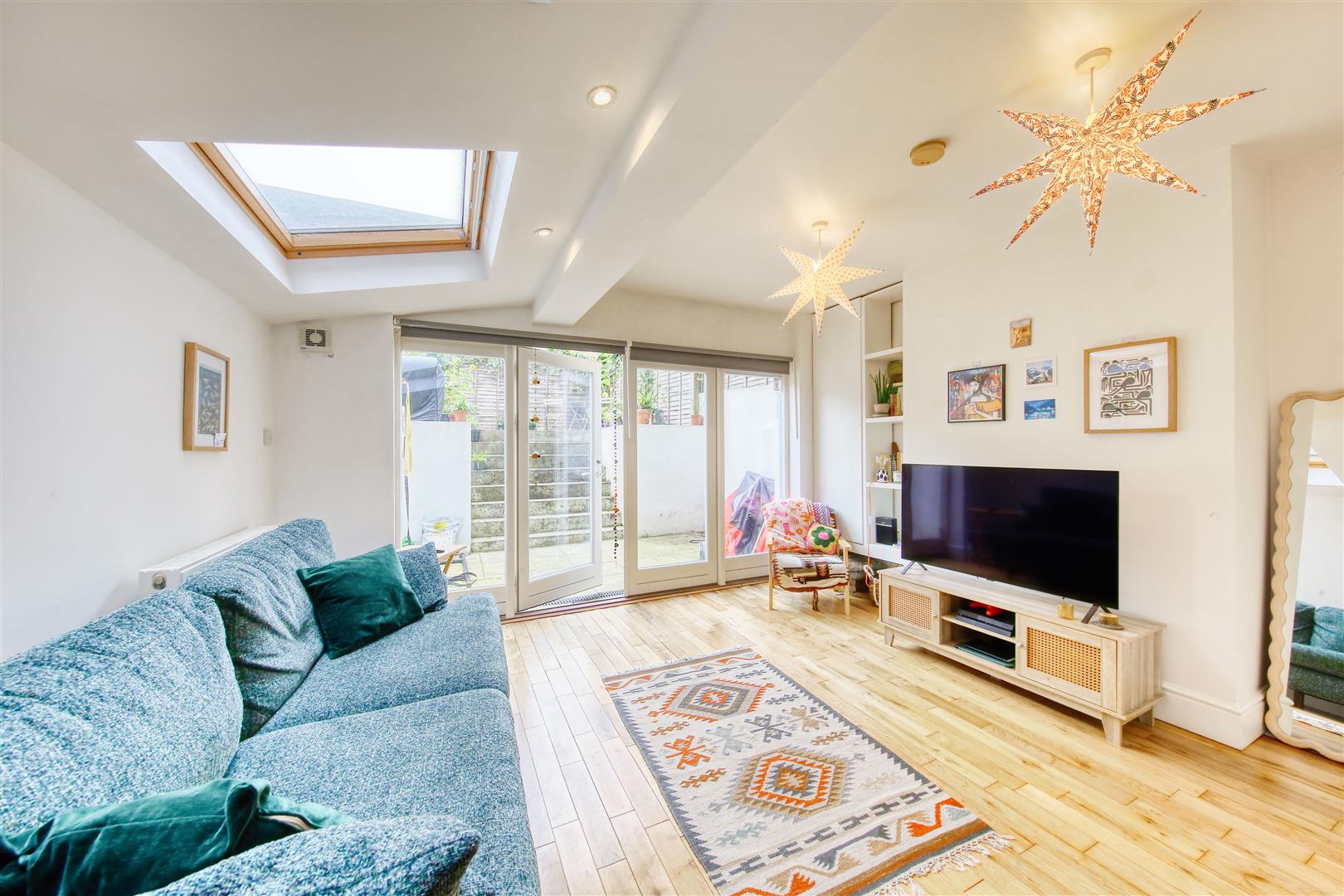 3 bedroom property for sale 0