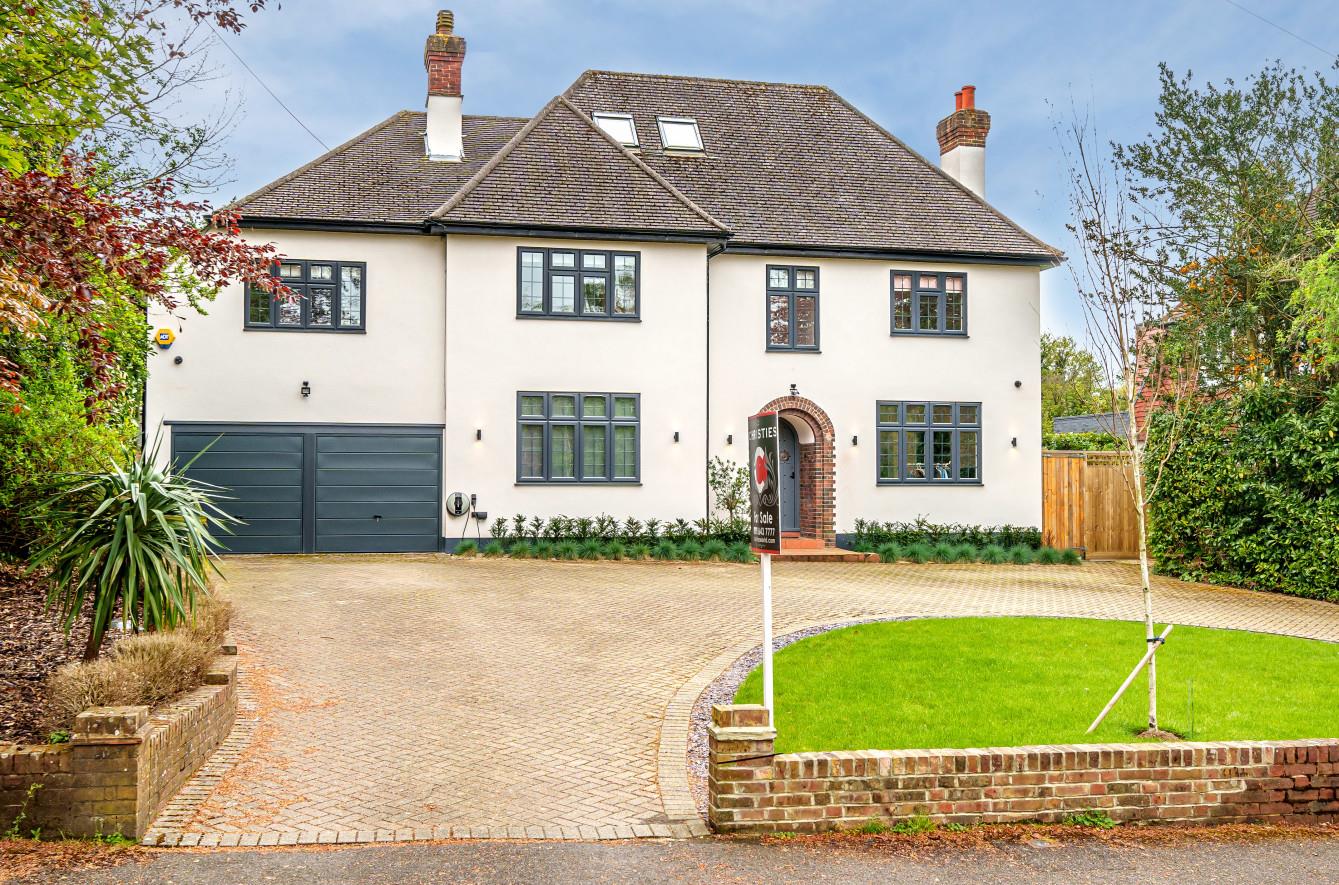 Photos of Higher Drive, Banstead SM7 64596202 PrimeLocation