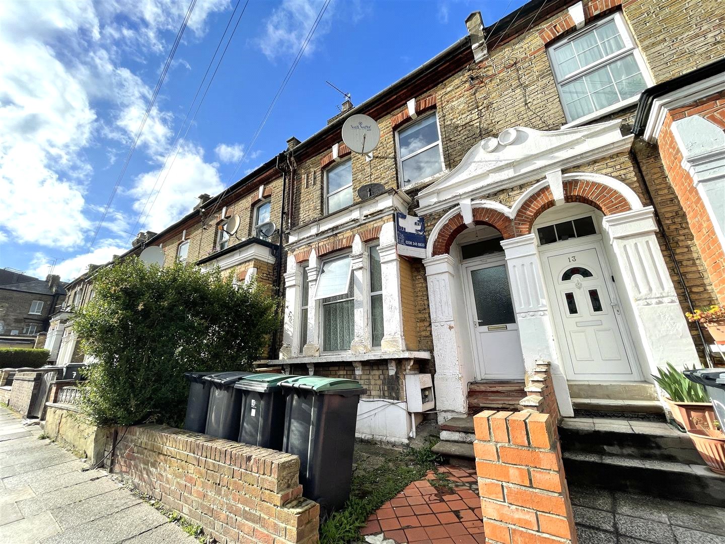 Flat 4, 11, Cranbrook Park, London photo 5