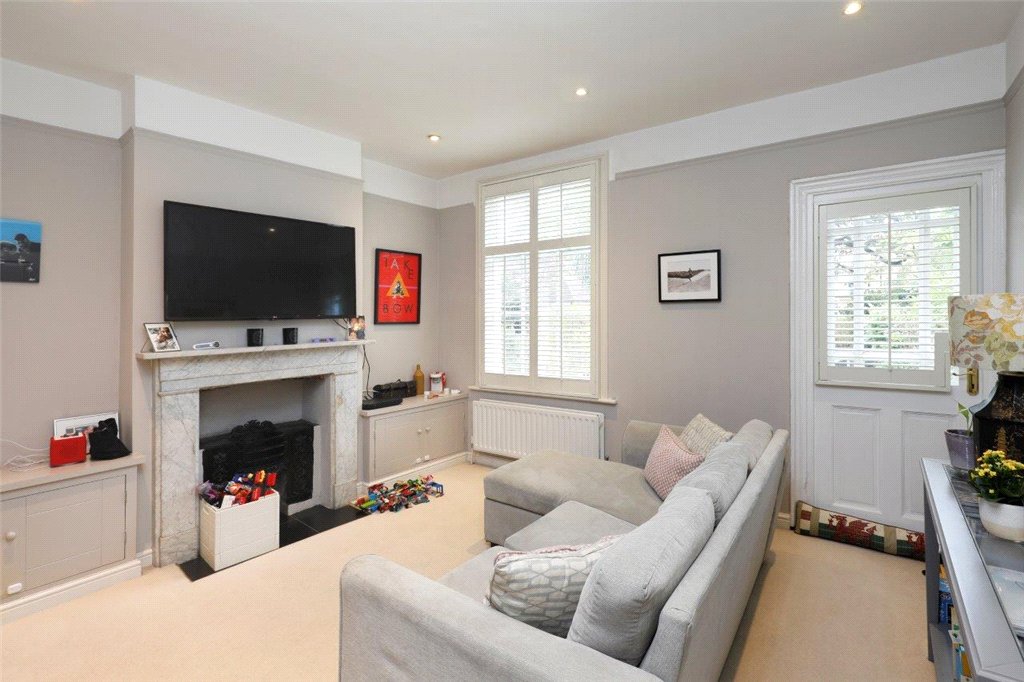 3 bedroom terraced house for sale 0