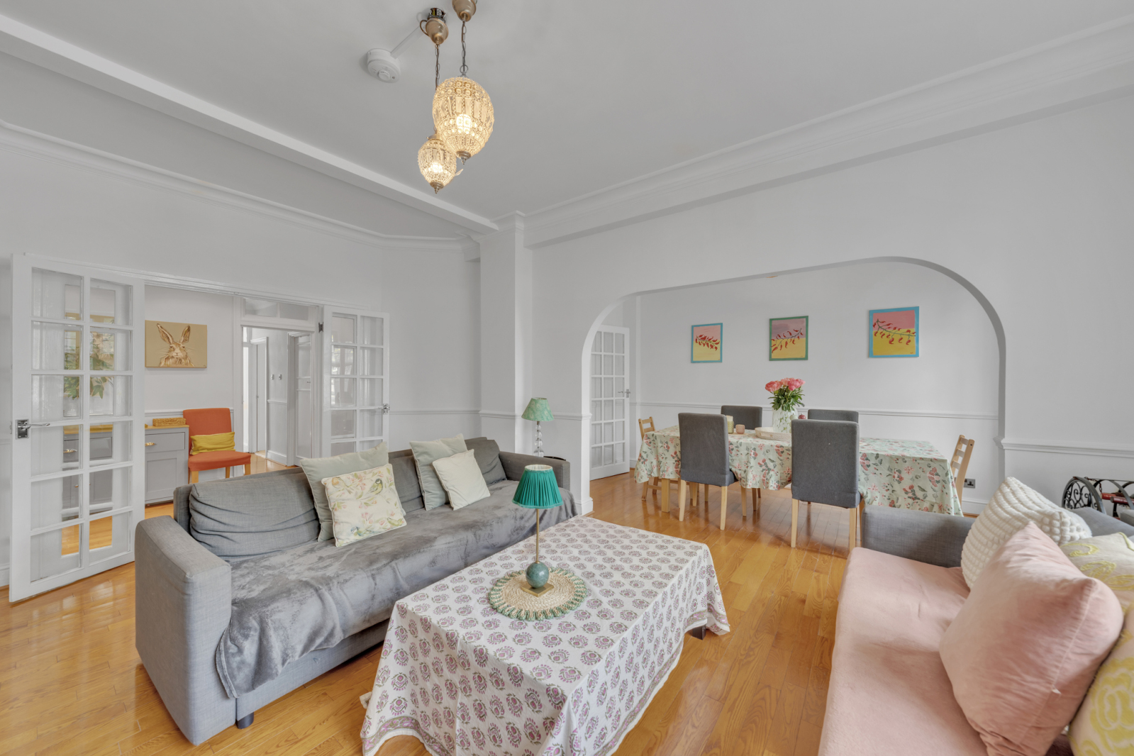 4 bedroom flat for sale 0