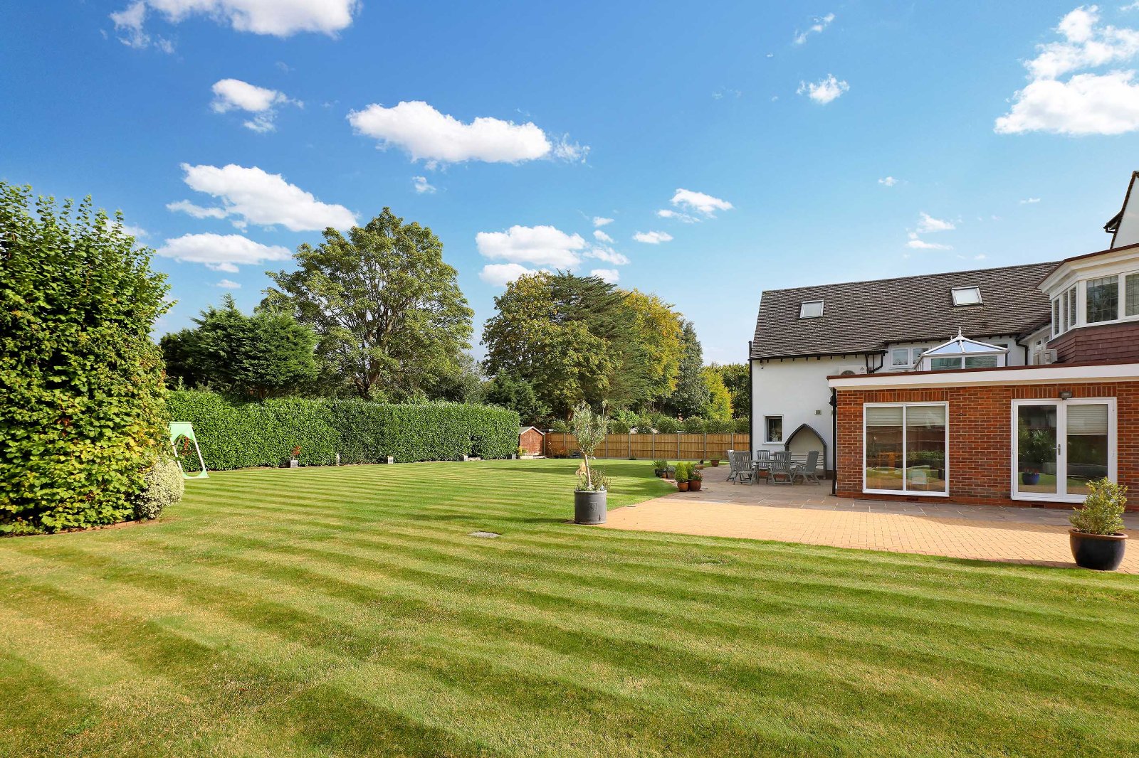 7 bedroom detached house for sale 0