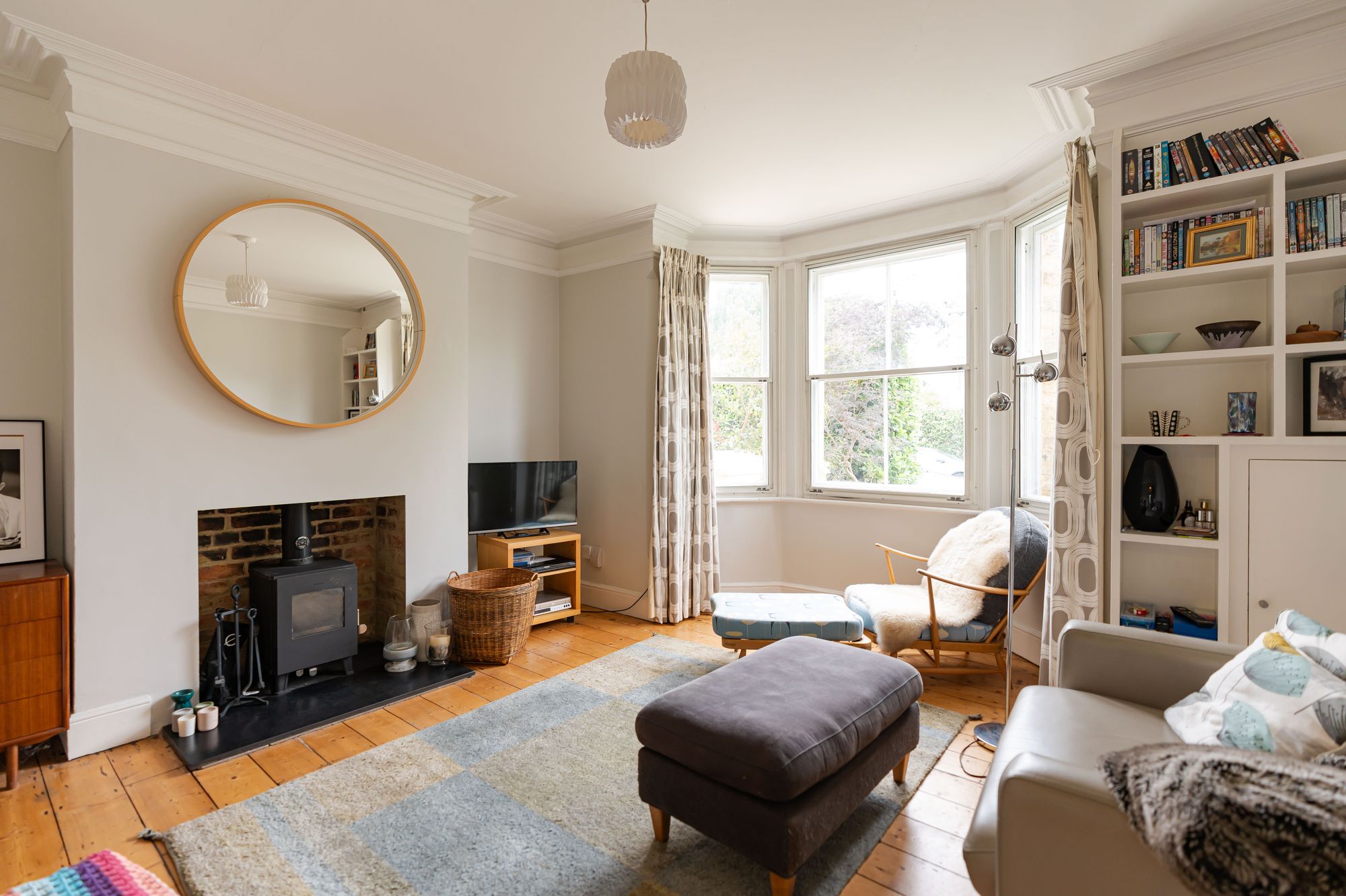 4 bedroom semi-detached house for sale 0