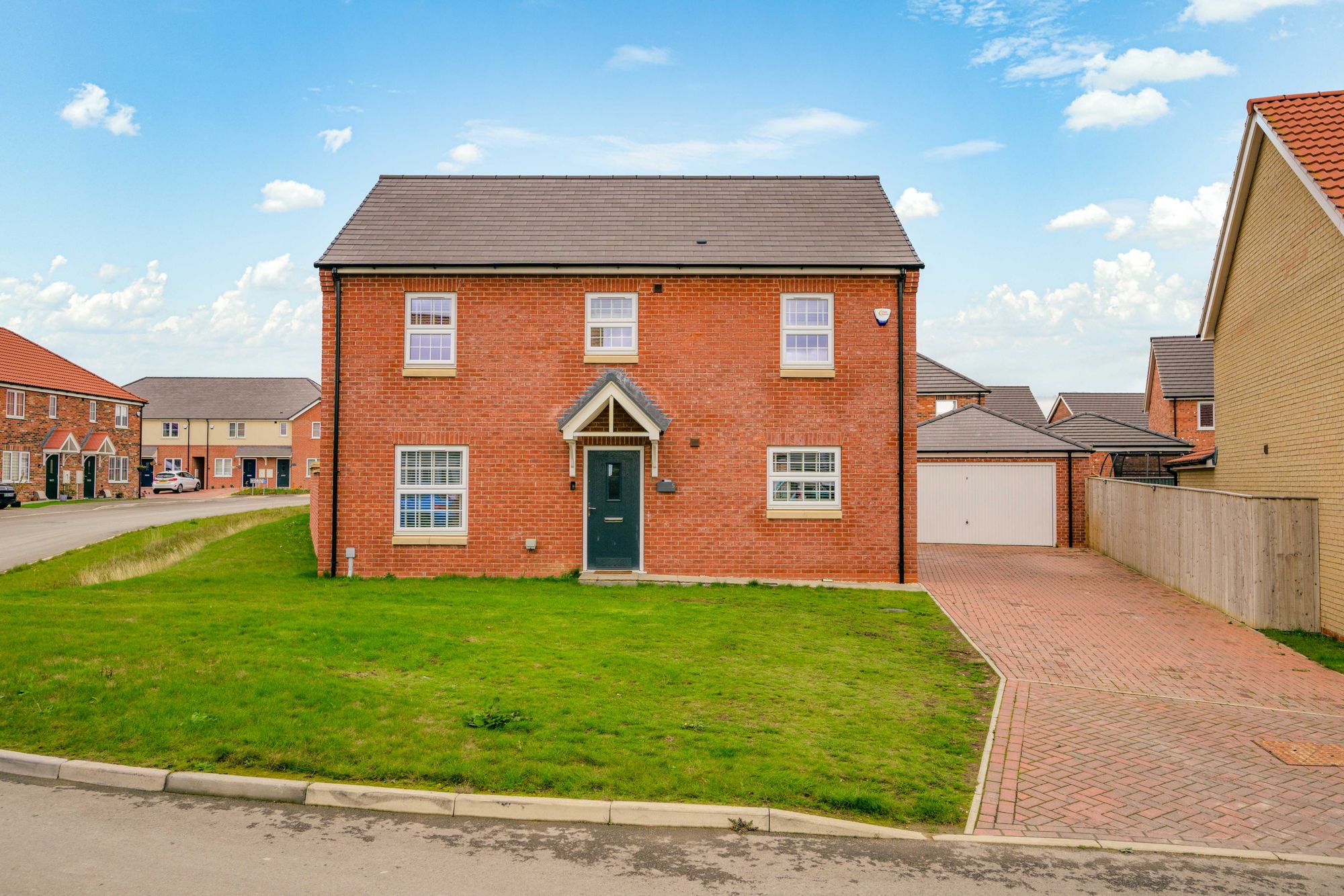 5 Malt Kiln Crescent, Horncastle photo 5