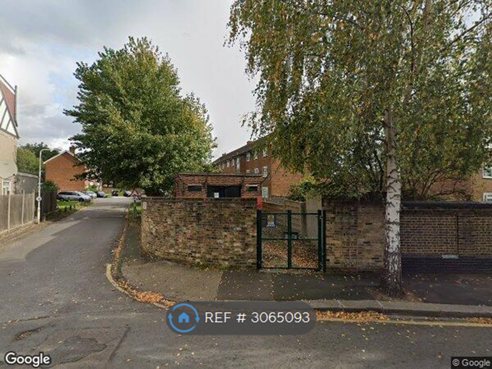 Suffolk Court, Suffolk Road, Ilford photo 2