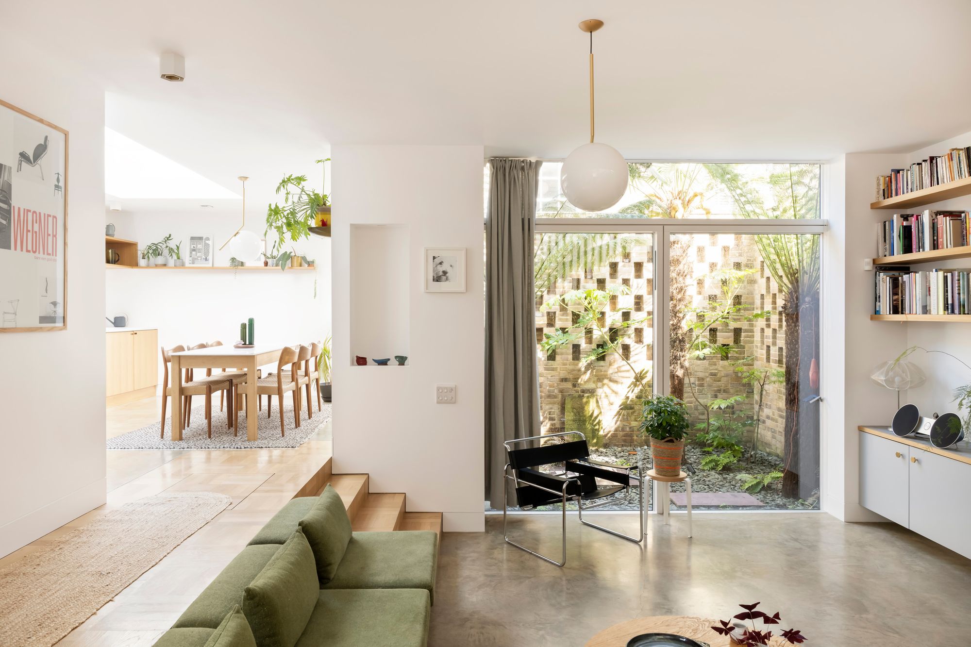 2 bedroom detached house for sale 0