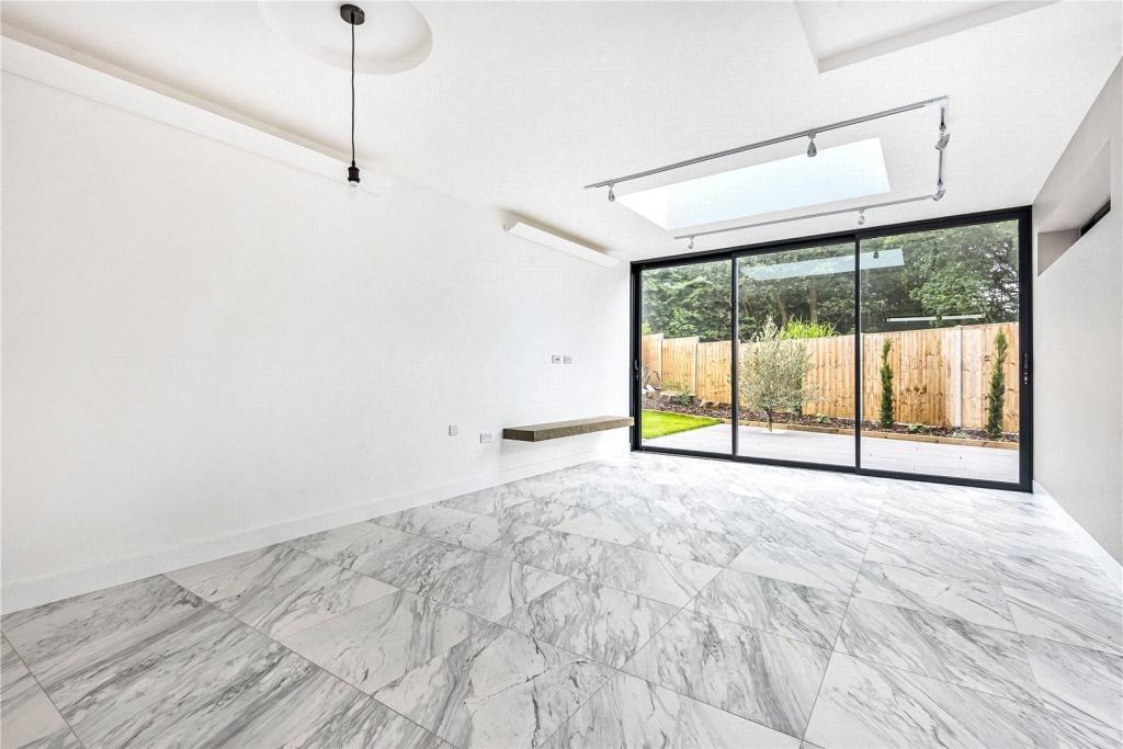 Photos of Geddes Road, Bushey WD23 64365310 PrimeLocation