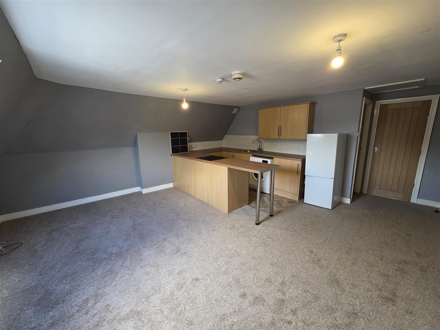 Flat 3, Church Street, Westhoughton photo 3