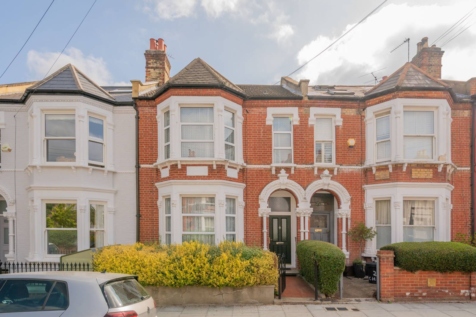4 bedroom terraced house for sale 0