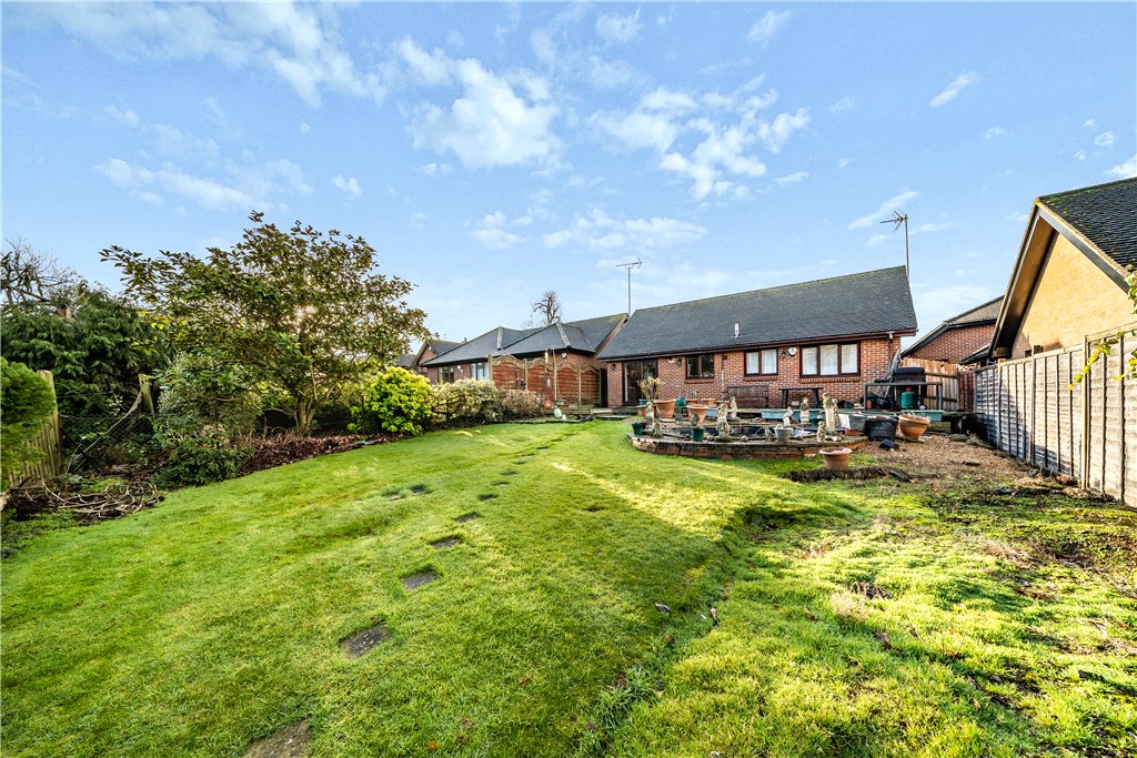 Photos of Horns End Place, Pinner, Middlesex HA5 63840483 PrimeLocation