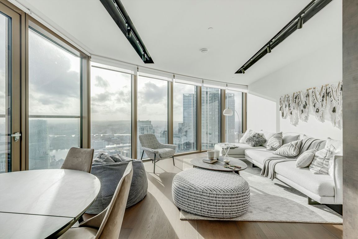 3 bedroom flat for sale 0