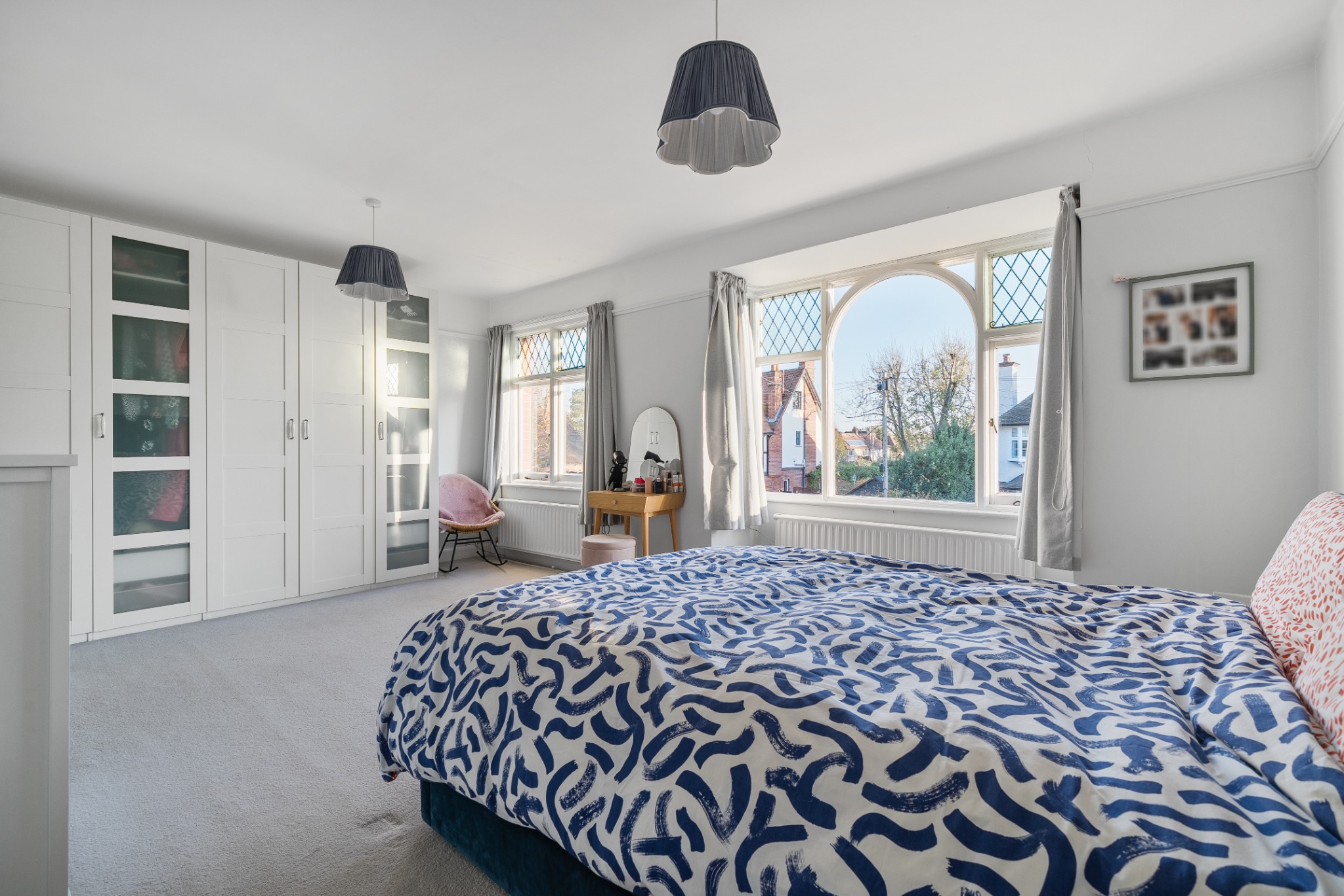 5 bedroom semi-detached house for sale 0