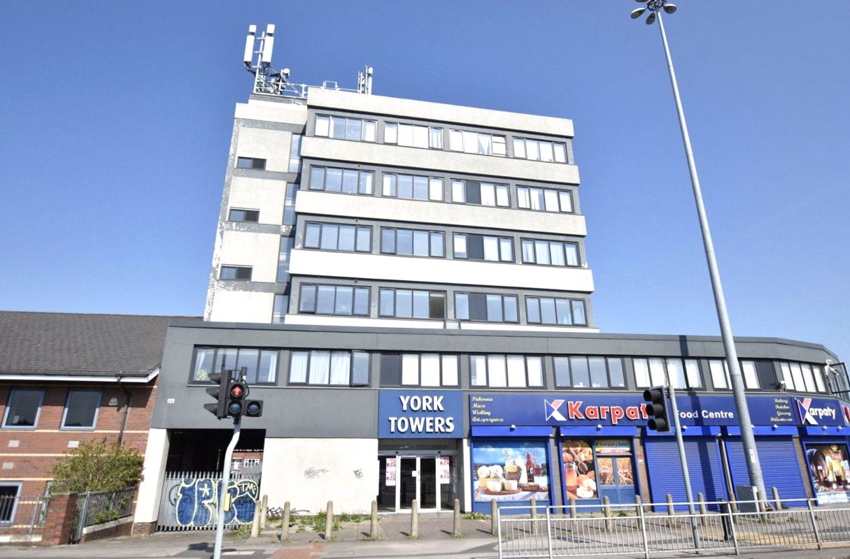 383, York Road, Leeds photo 2
