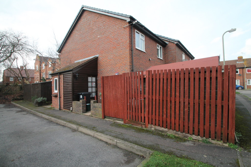 Free property report 25 Riley Close, Abingdon, OX14 5RR Chimnie