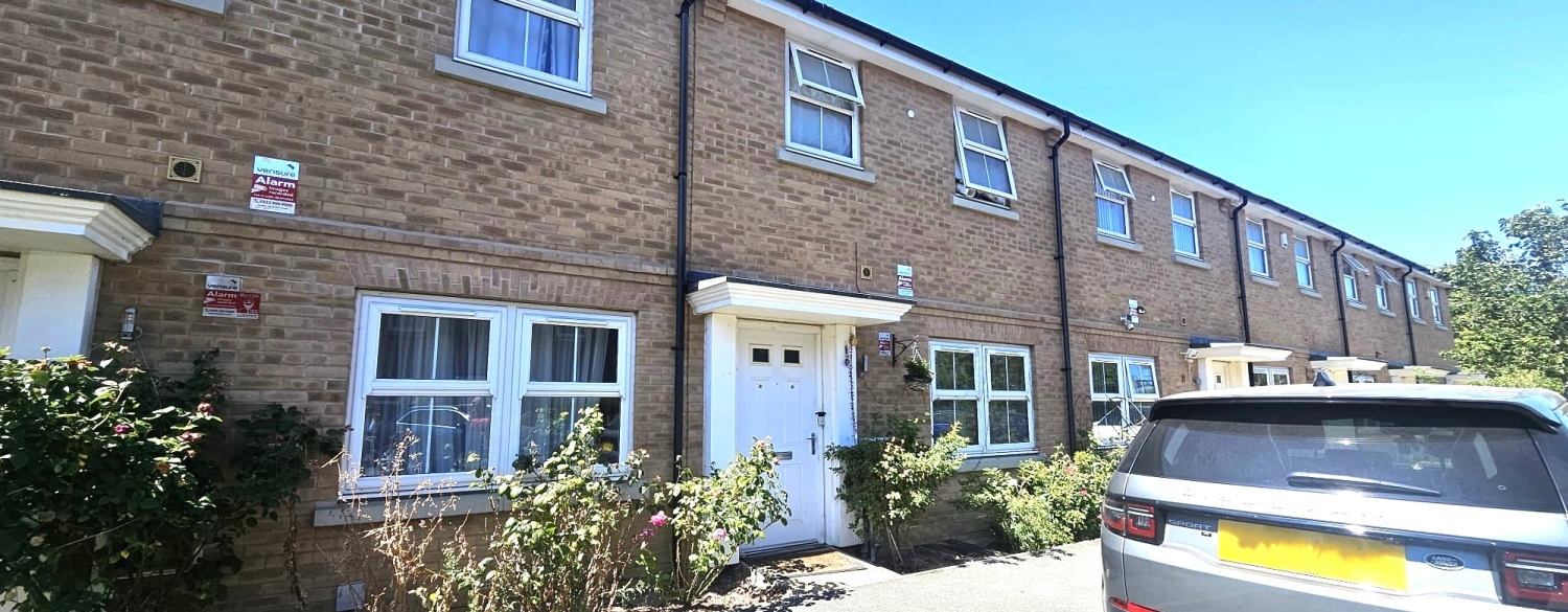 5, Bluebell Terrace, West Drayton photo 3