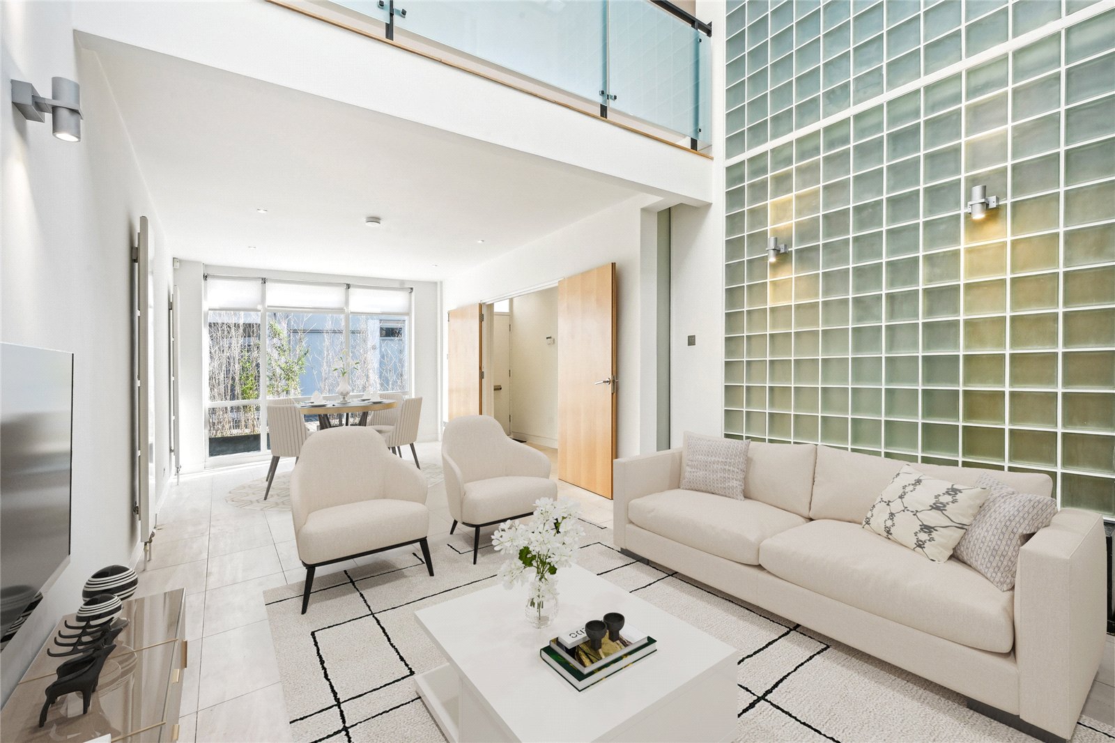 4 bedroom mews house for sale 0