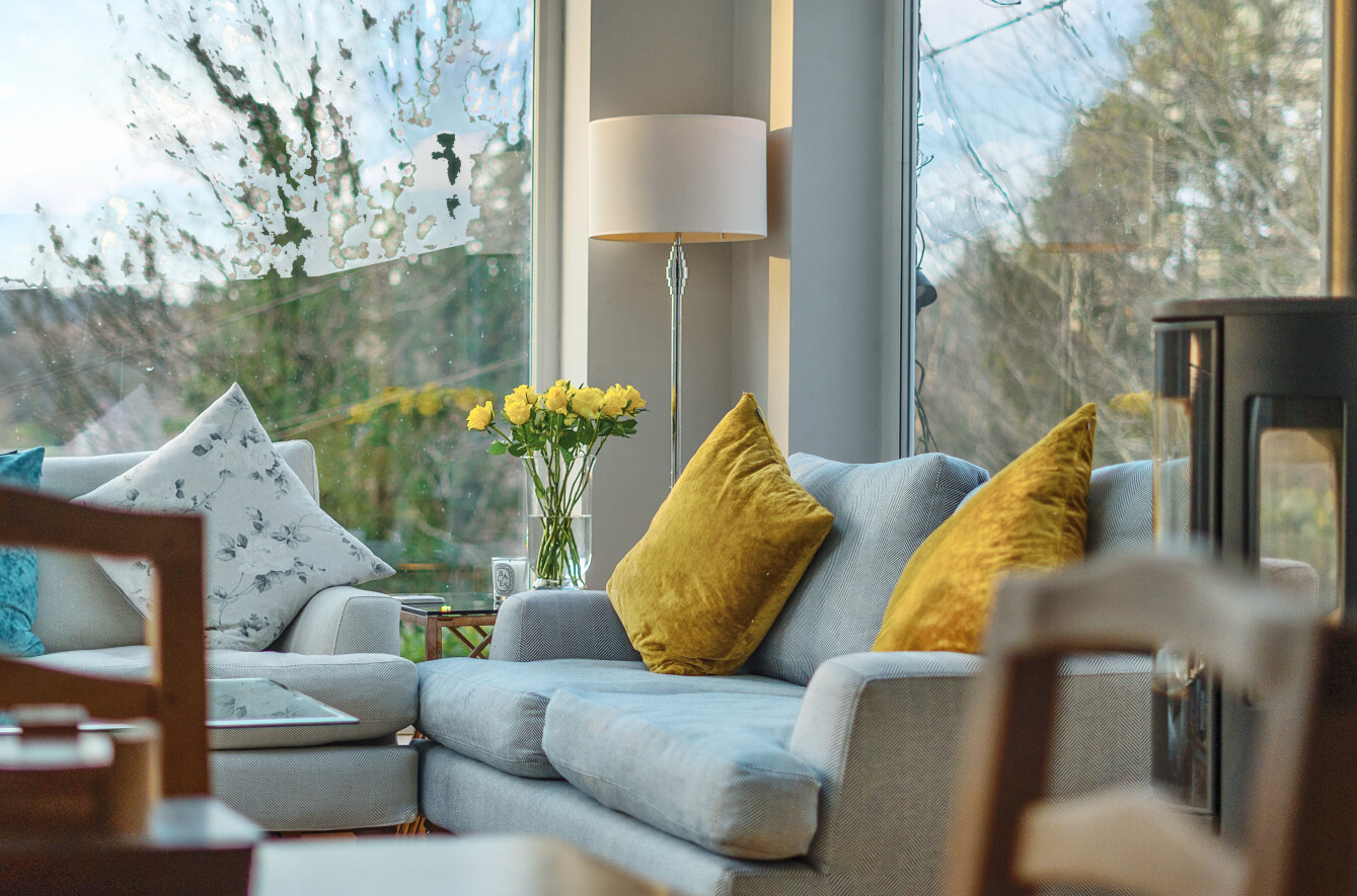 5 bedroom detached house for sale 0