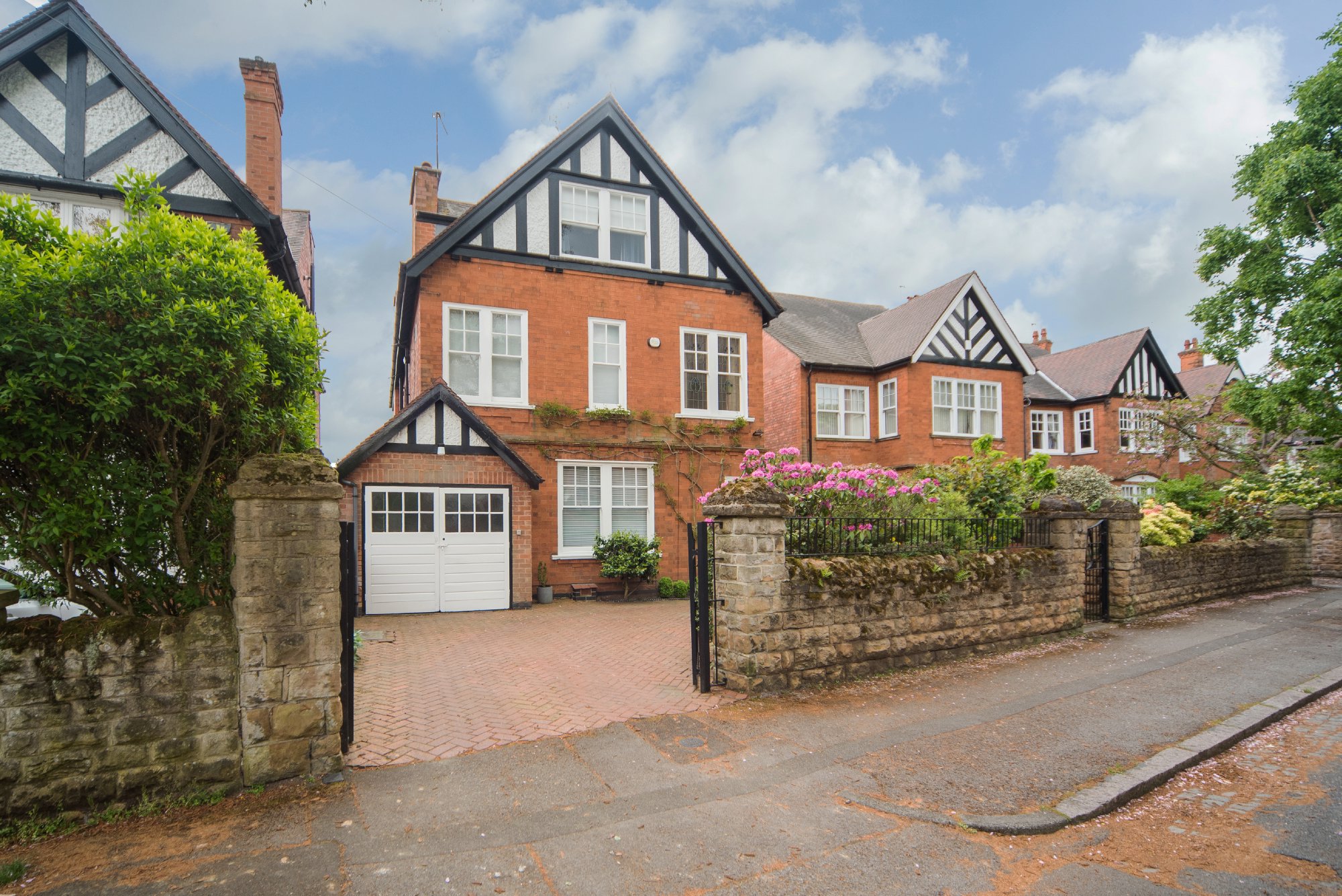 Photos of Esher Grove, Mapperley Park, Nottingham NG3 47704028