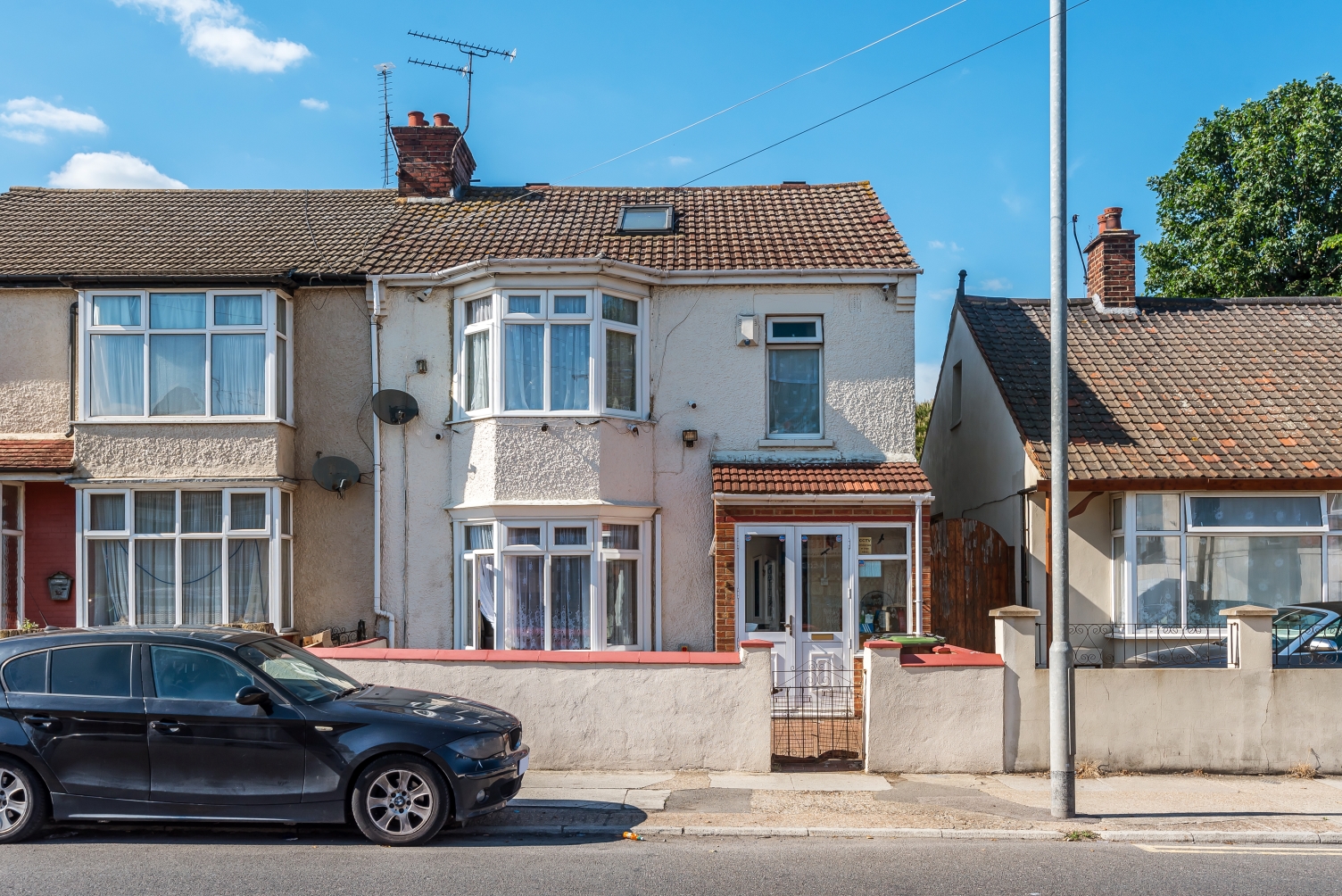 4 bed Semi-Detached House