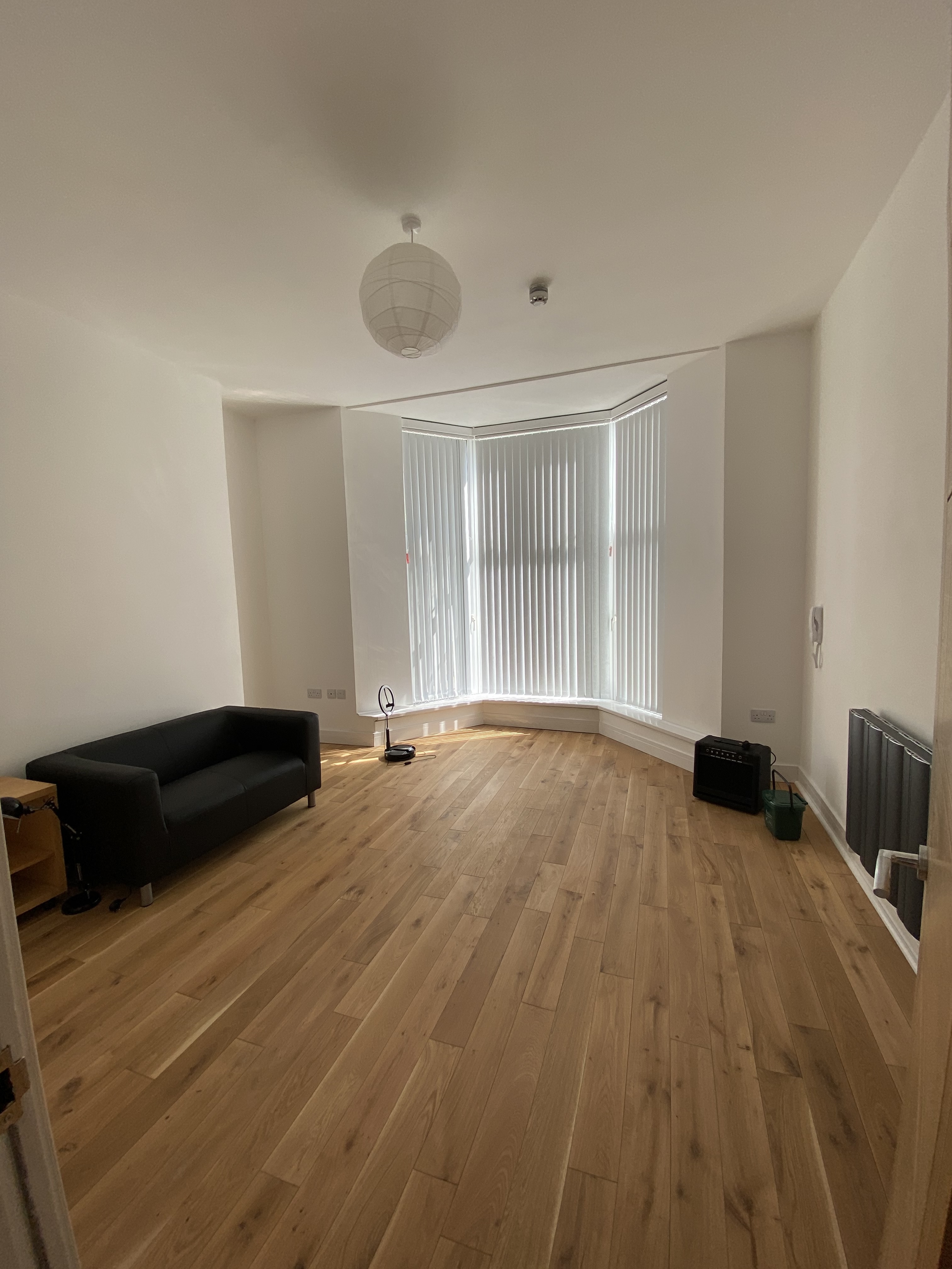 106, Walter Road, Swansea photo 2