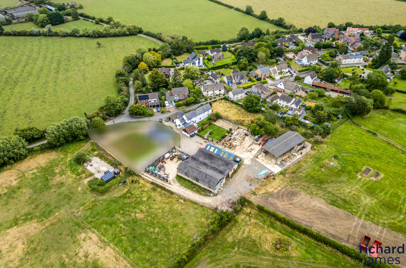 7 bedroom detached house for sale 0