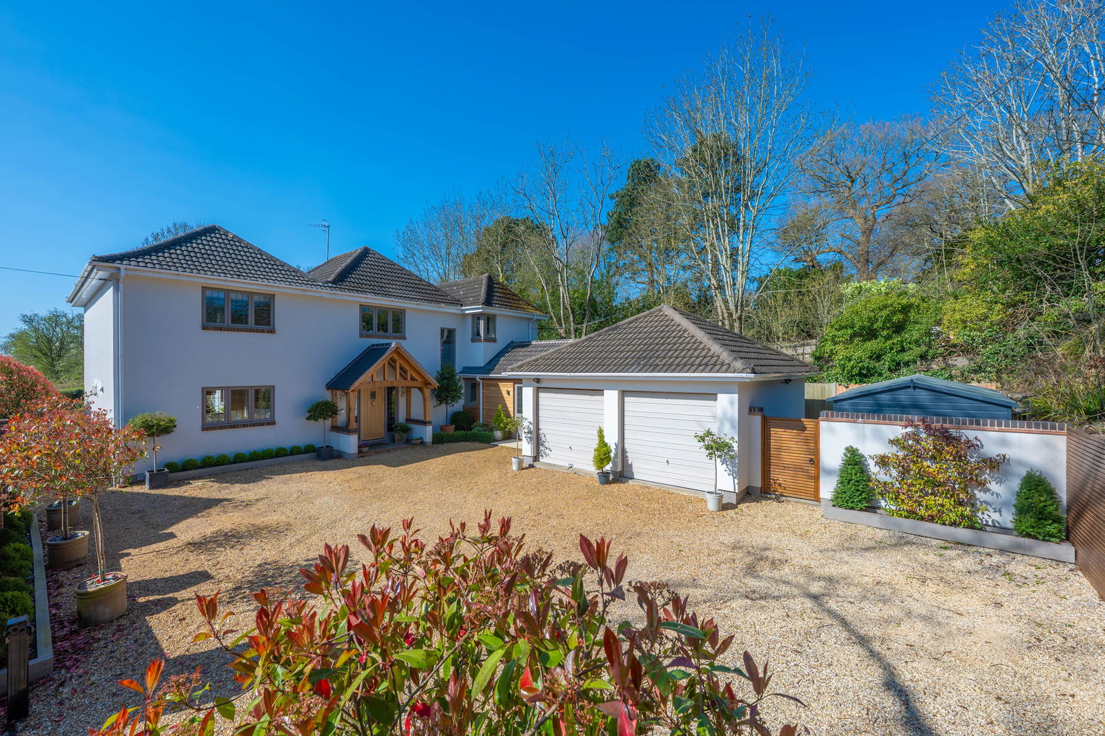 4 bedroom detached house for sale 0