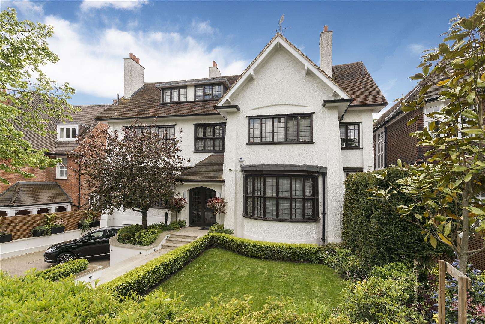 9 bedroom detached house for sale 0