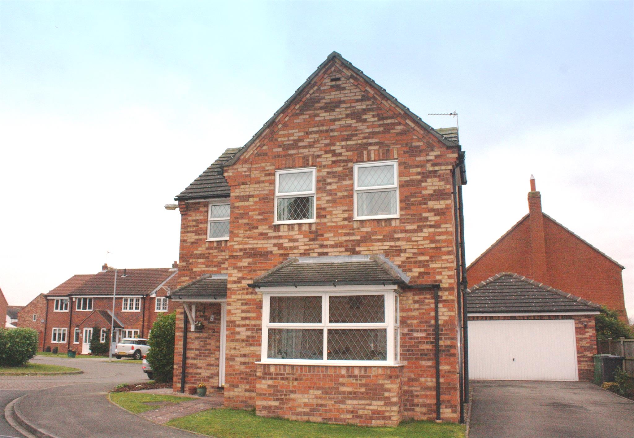 Free property report 2 Drive, Strensall, York, YO32 5PJ Chimnie