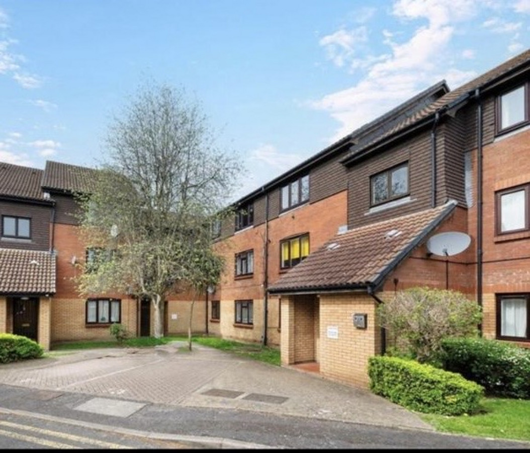 6, Kipling Drive, South Wimbledon photo 4