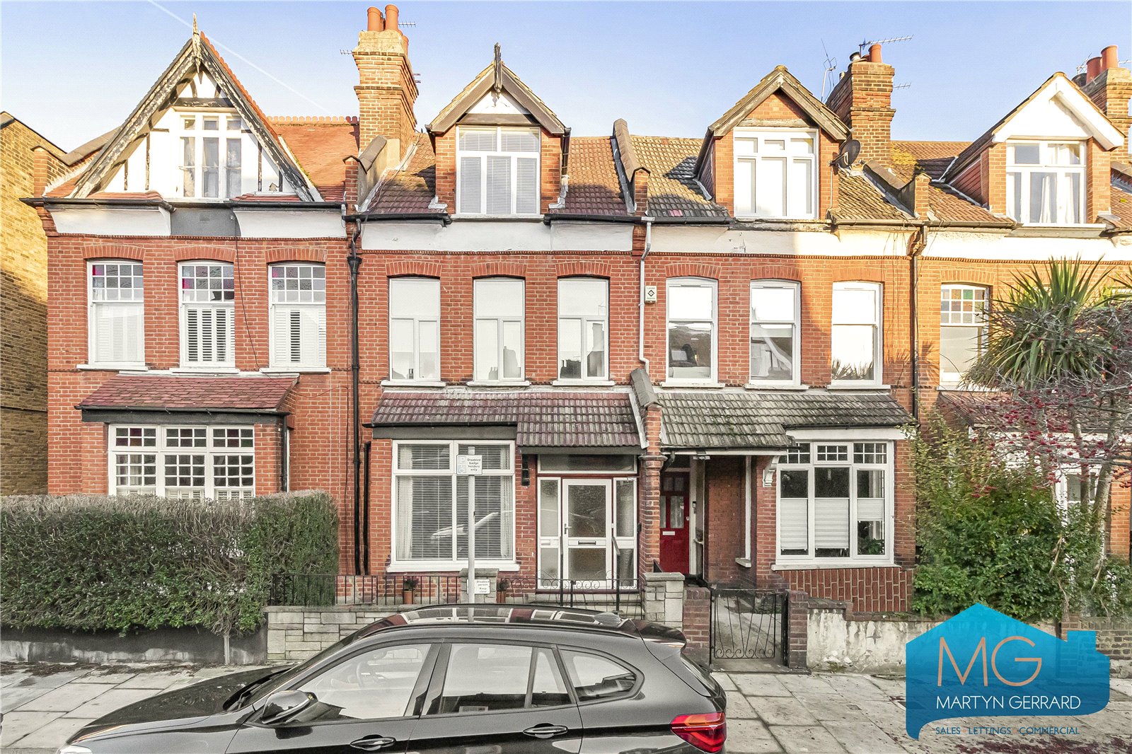 6 bedroom end terrace house for sale in London
