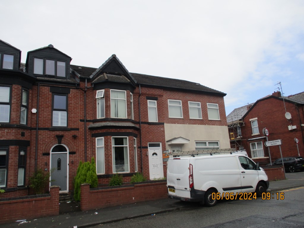 79, Station Road, Swinton photo 3