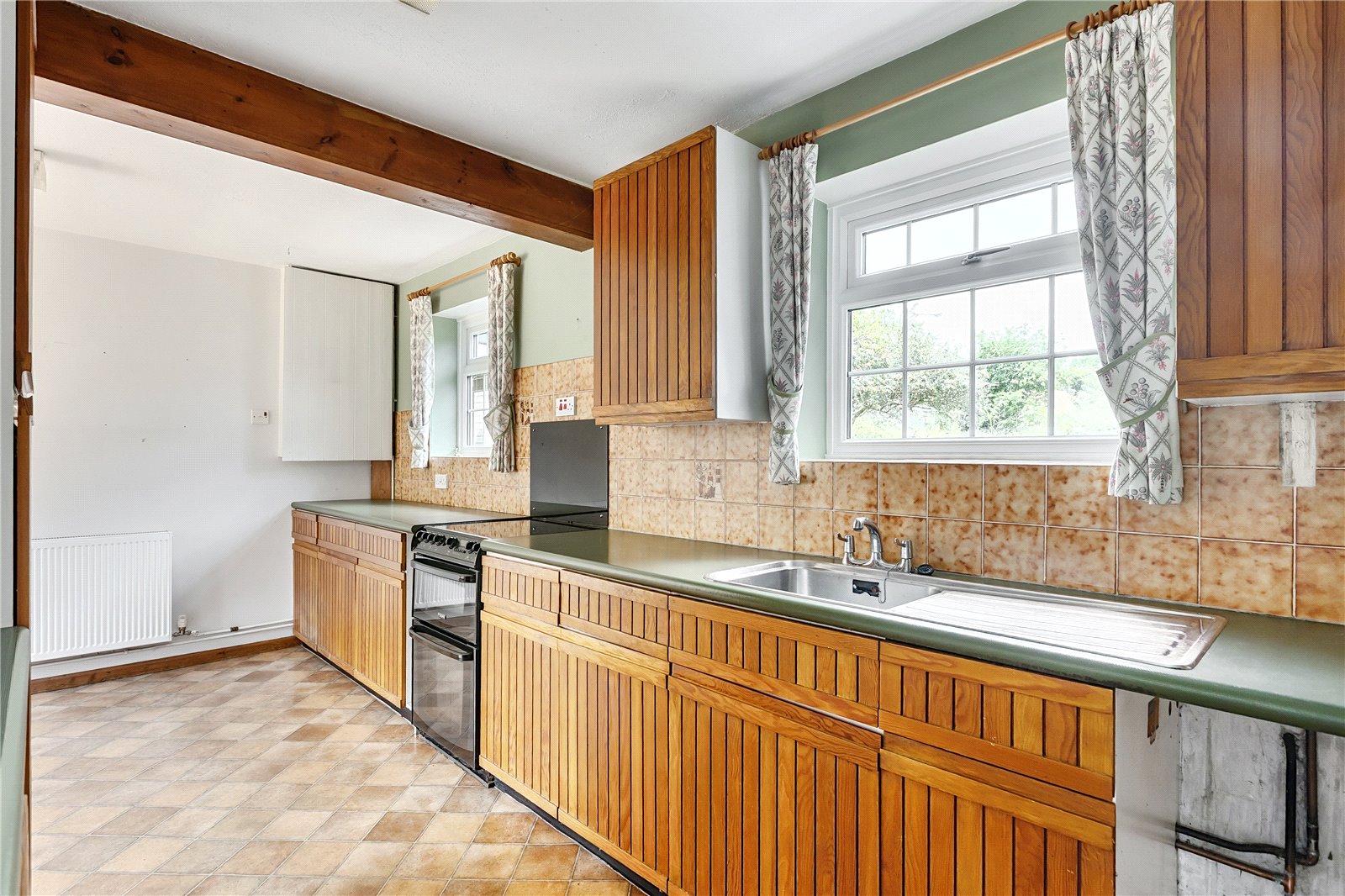 3 bedroom detached house for sale 0