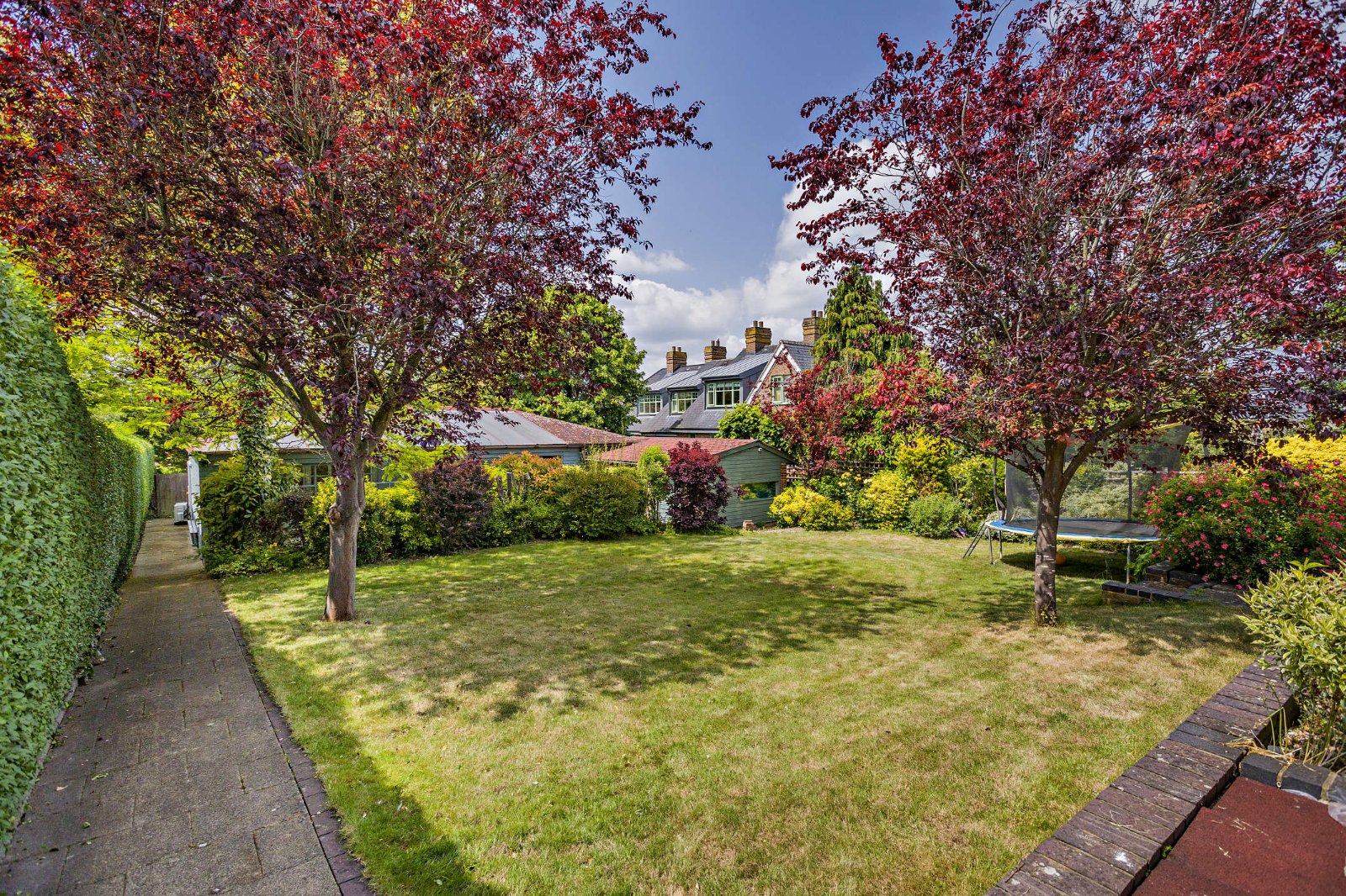 3 bedroom detached house for sale 0