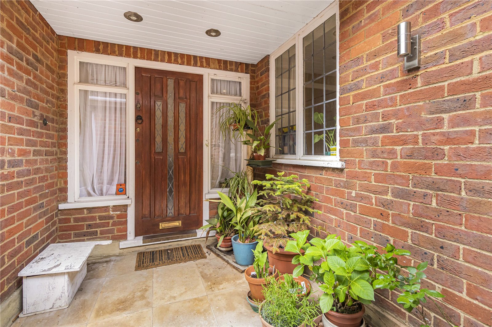 5 bedroom detached house for sale 0