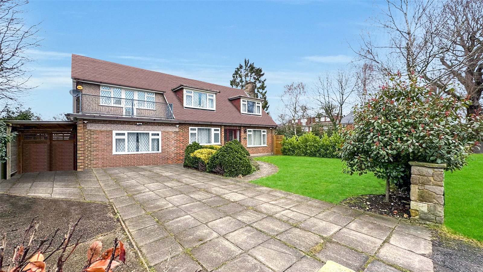 4 bedroom detached house for sale 0