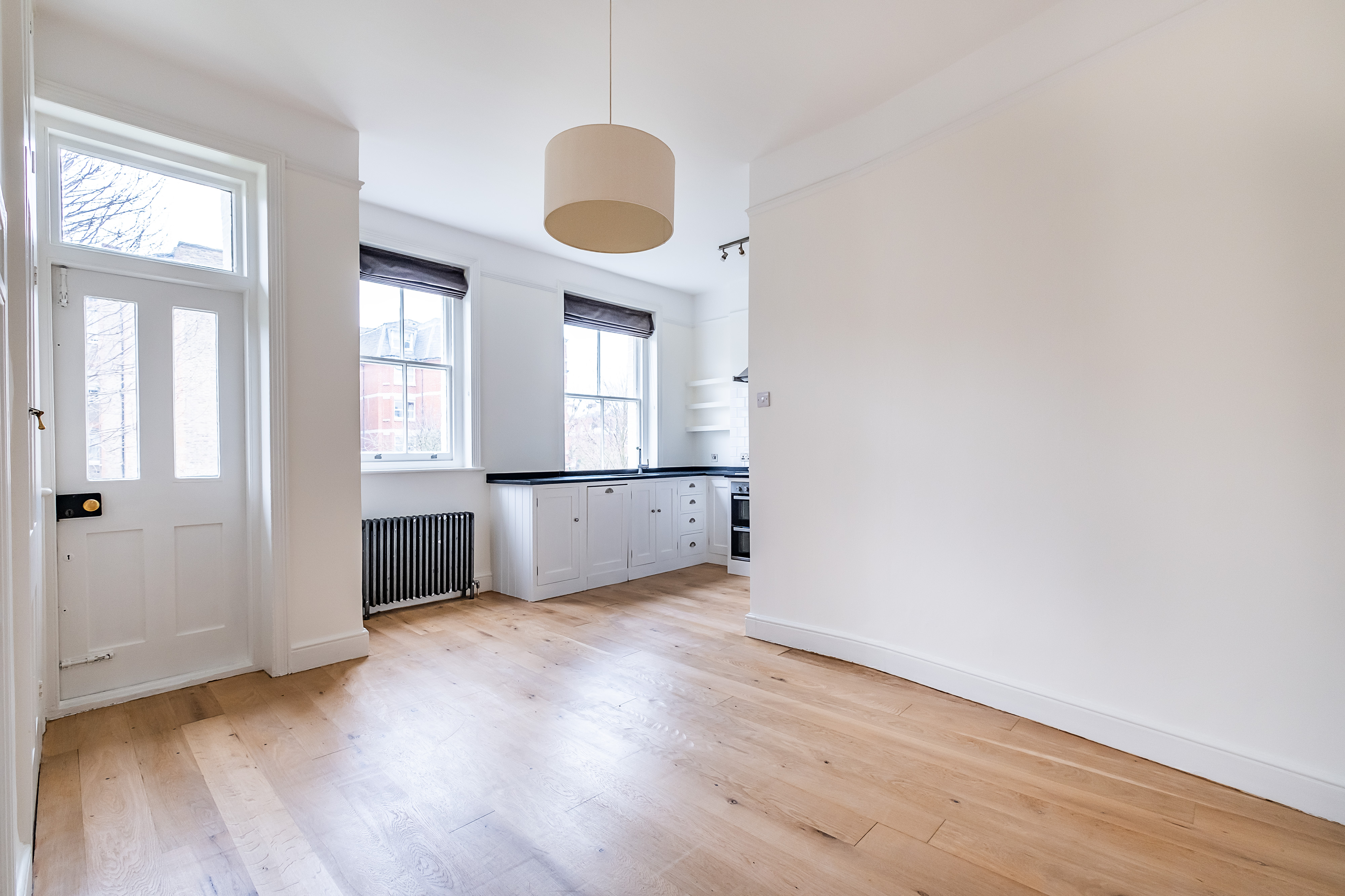 3 bedroom flat for sale 0