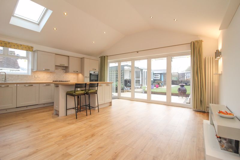 27, Greenways, Wigan photo 4