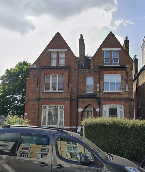 Flat 1, 128, Croydon Road, London photo 2