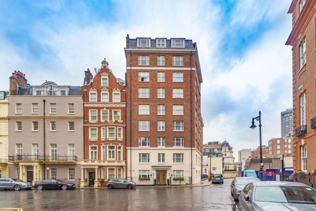 Flat 46, 39, Hill Street, Mayfair photo 4