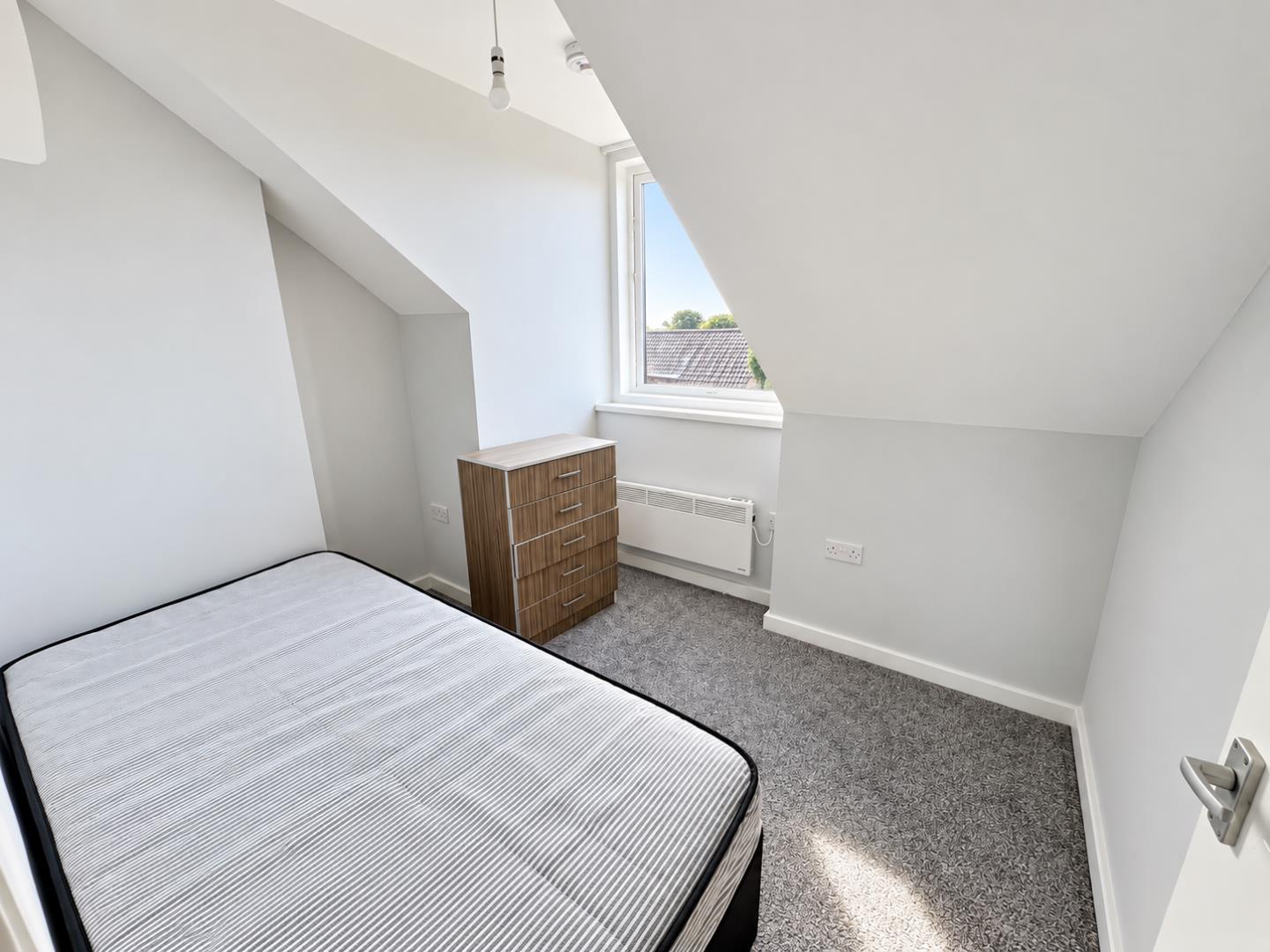 Flat 4 6, Westbourne Grove, Redcar photo 4