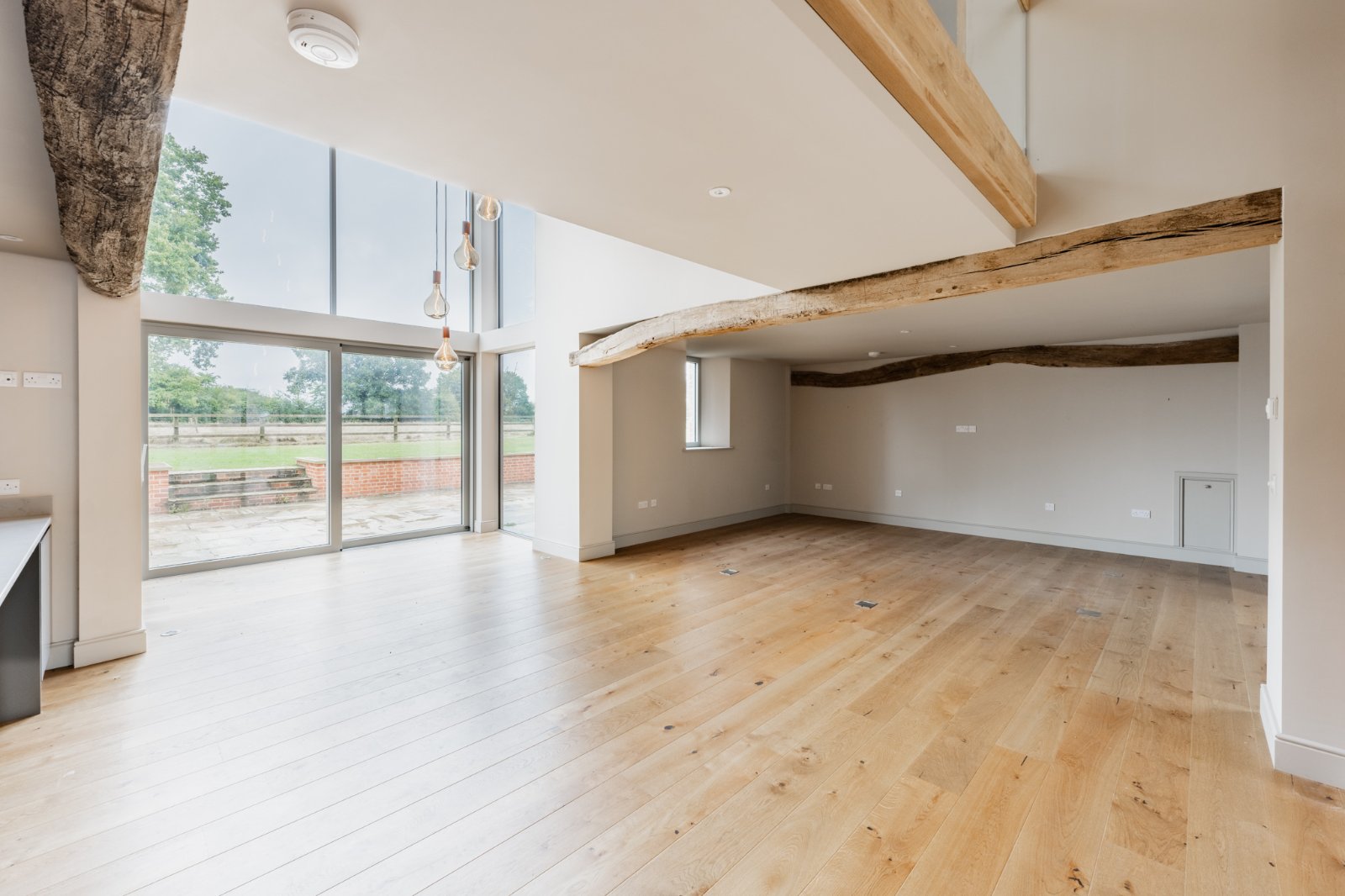 5 bedroom barn conversion for sale 0