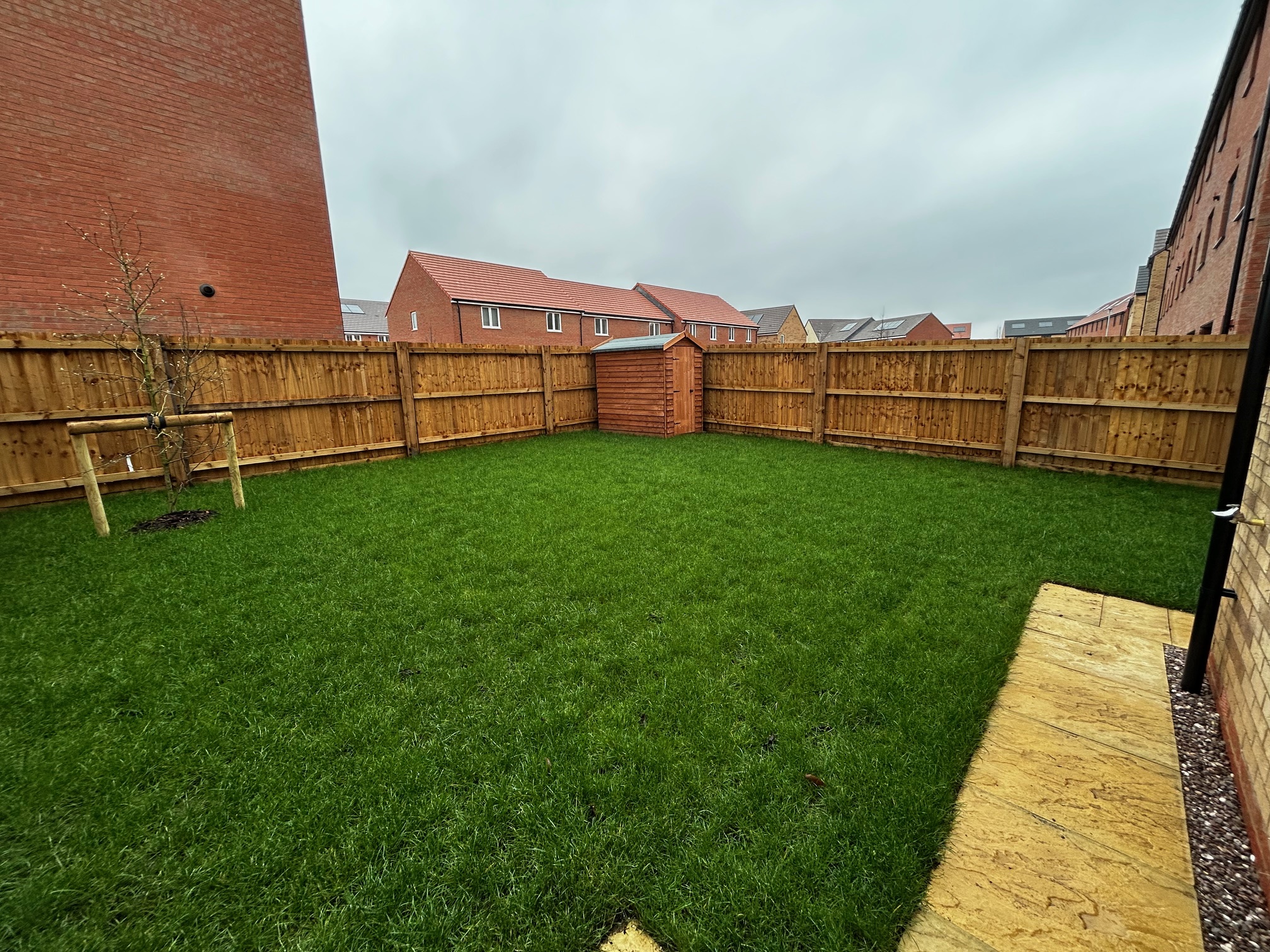 23, PETERBOROUGH photo 4