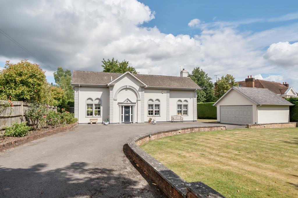 4 bedroom detached house for sale 0