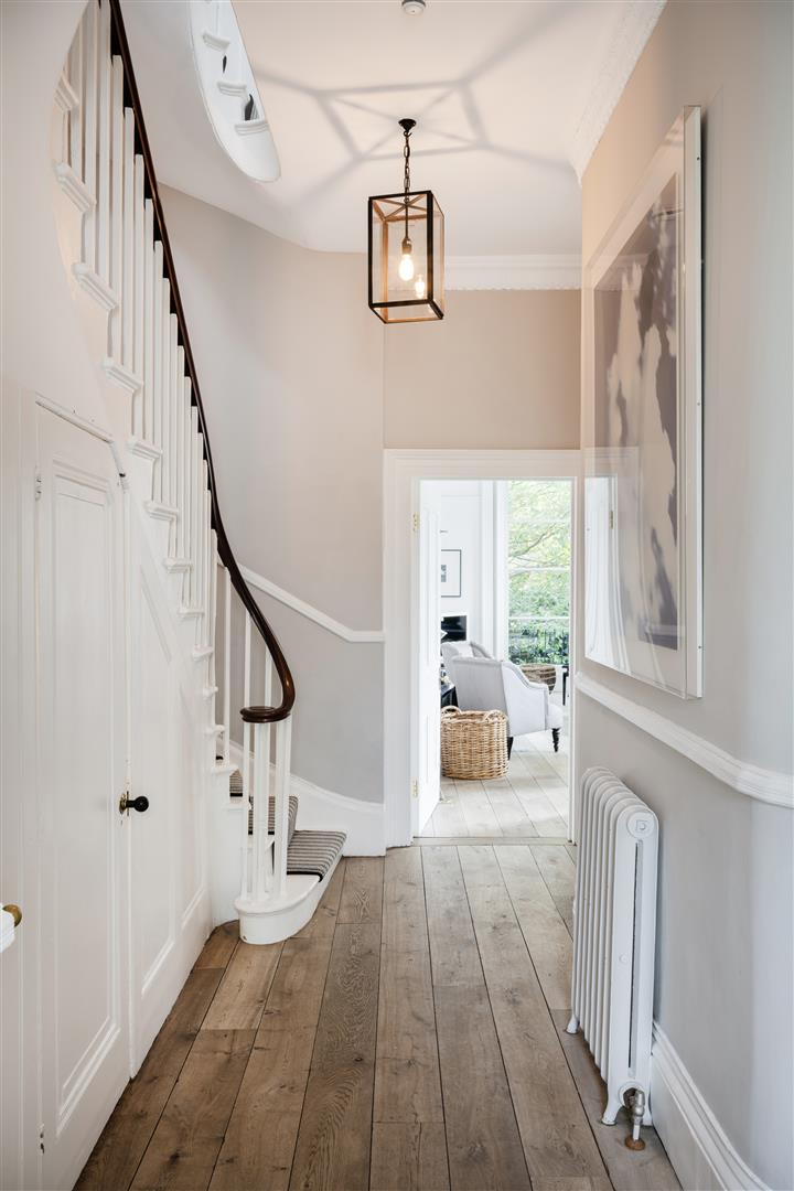 6 bedroom property for sale 0